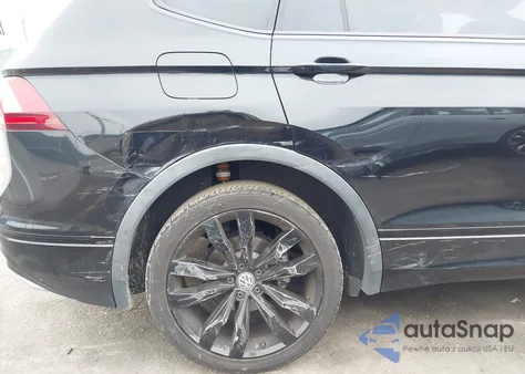 2020 Volkswagen Tiguan 2.0T Se/2.0T Se R-Line Black/2.0T Sel из США, поврежденный, VIN 3VV3B7AXXLM105157